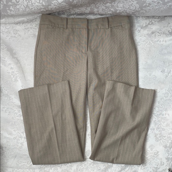 Talbots Pants - Talbots Women’s Beige/Pink Dress Pants.  Size 2P